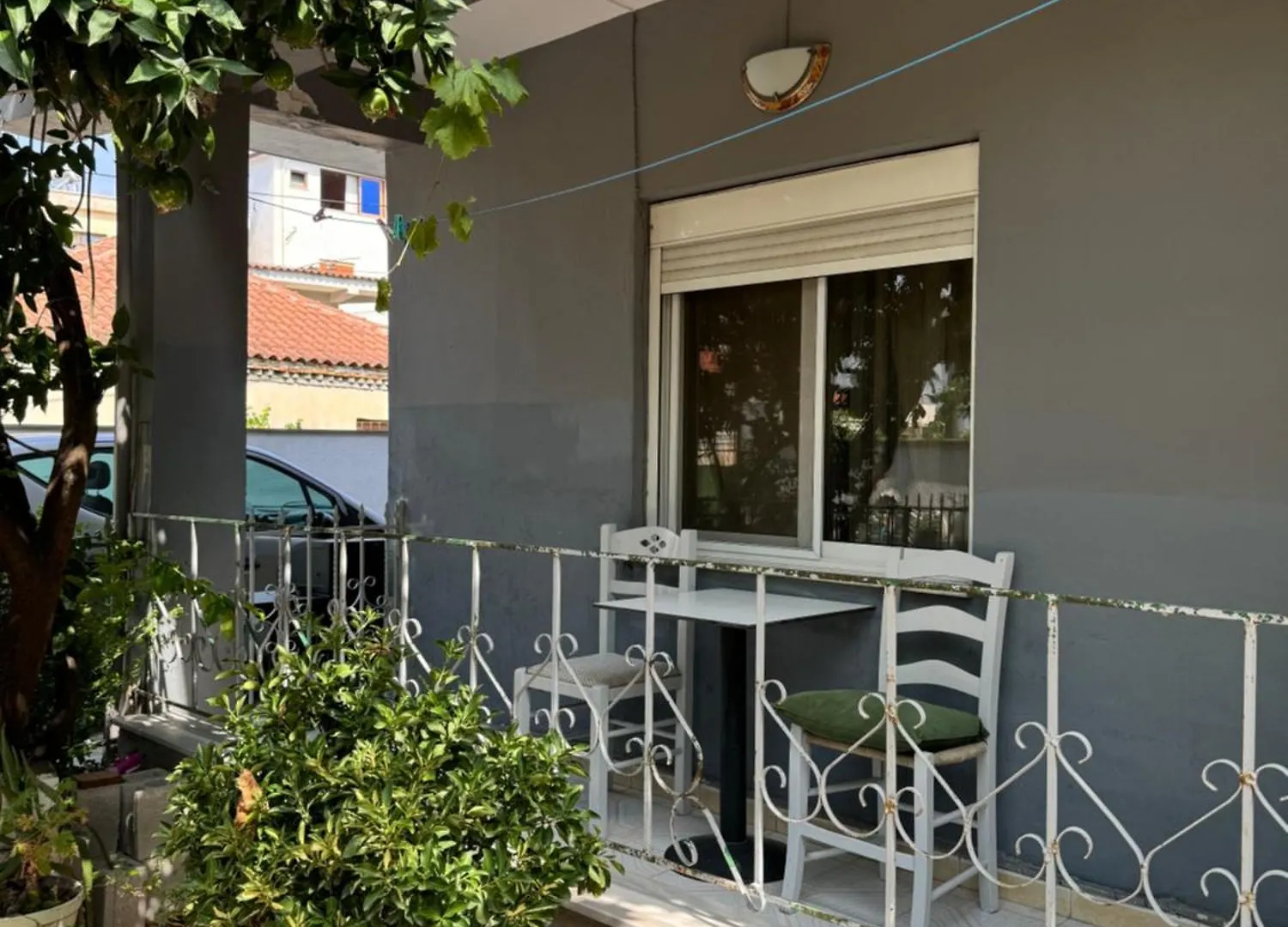 Green Door House Tirana Albanien